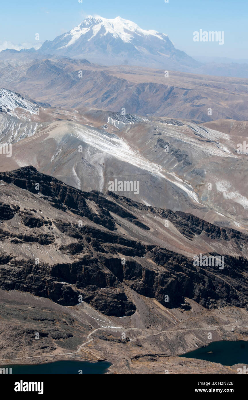 Nevado Illimani, 6442m, ein Anden-Gipfel in der Cordillera Real außerhalb La Paz, Bolivien Stockfoto