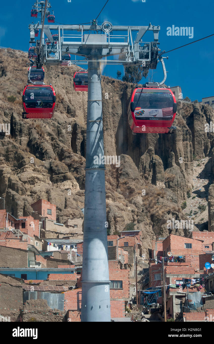 Mi Teleferico, die Seilbahn-System seit 2014 in La Paz tätig Stockfoto