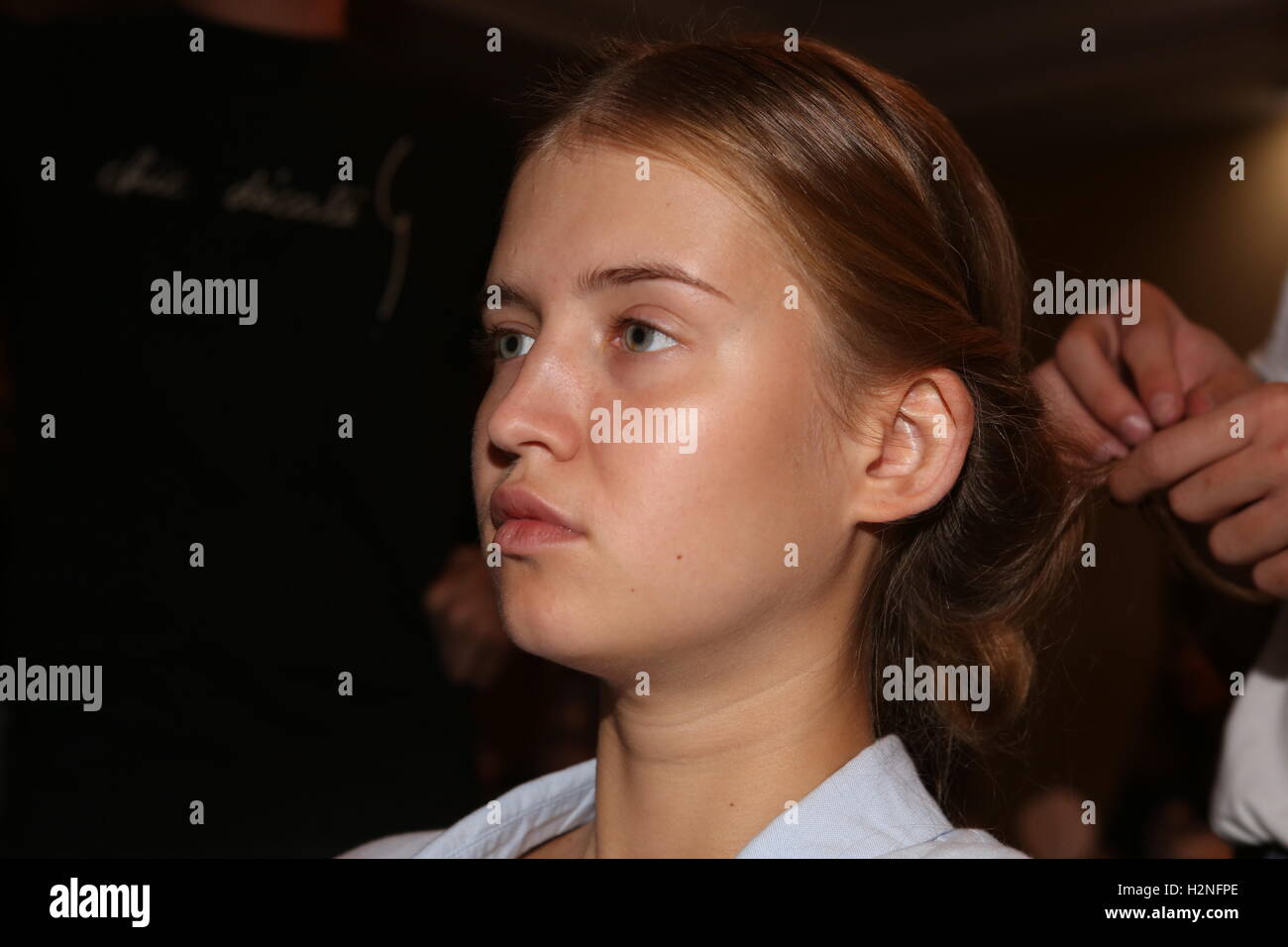 BACKSTAGE BEI DER LONDON FASHION WEEK Stockfoto