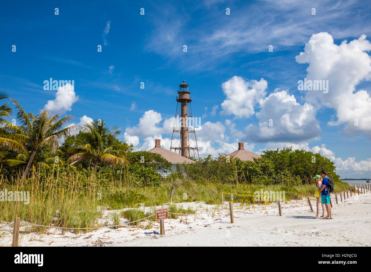 Paar auf Sanibel Island Lighthouse auf Sanibel Island auf den Golf von Mexiko Südwestküste von Florida Stockfoto
