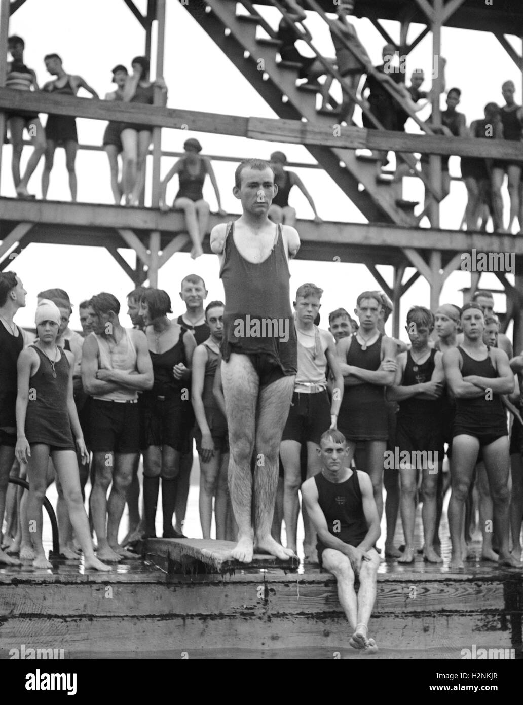 Armless Taucher, John Uslee, Washington DC, USA, National Photo Company, Juli 1922 Stockfoto