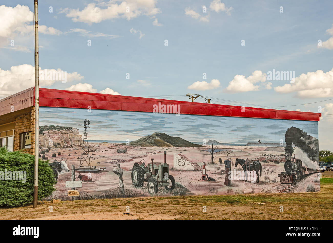 TUCUMCARI, NEW MEXICO - 25. August 2013: Foto eines Wandbildes Darstellung der Route 66 in das Land der Verzauberung Stockfoto