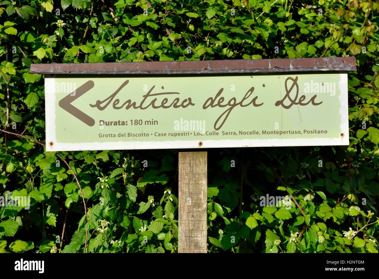 Zeichen für Sentiero Degli dei, Pfad der Götter, Trail in Agerola, Amalfiküste, Kampanien, Italien Stockfoto