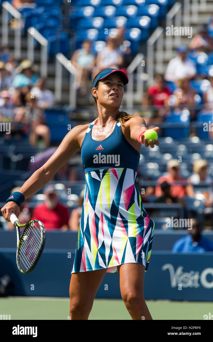 Ana Ivanovic (SRB) im Wettbewerb bei den US Open 2016 Stockfoto