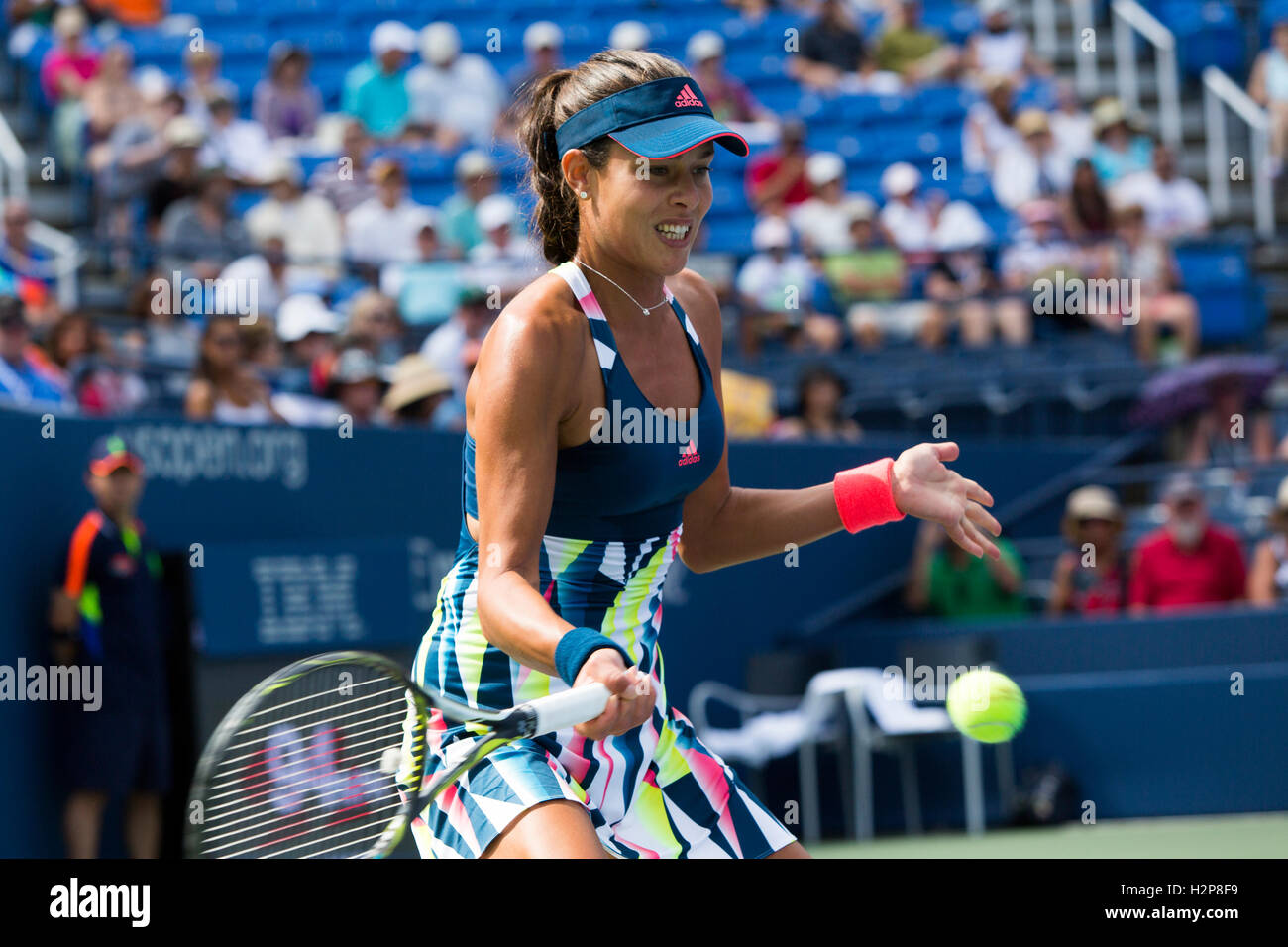 Ana Ivanovic (SRB) im Wettbewerb bei den US Open 2016 Stockfoto