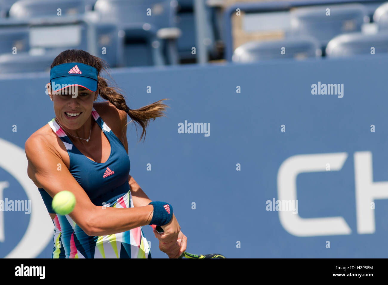 Ana Ivanovic (SRB) im Wettbewerb bei den US Open 2016 Stockfoto