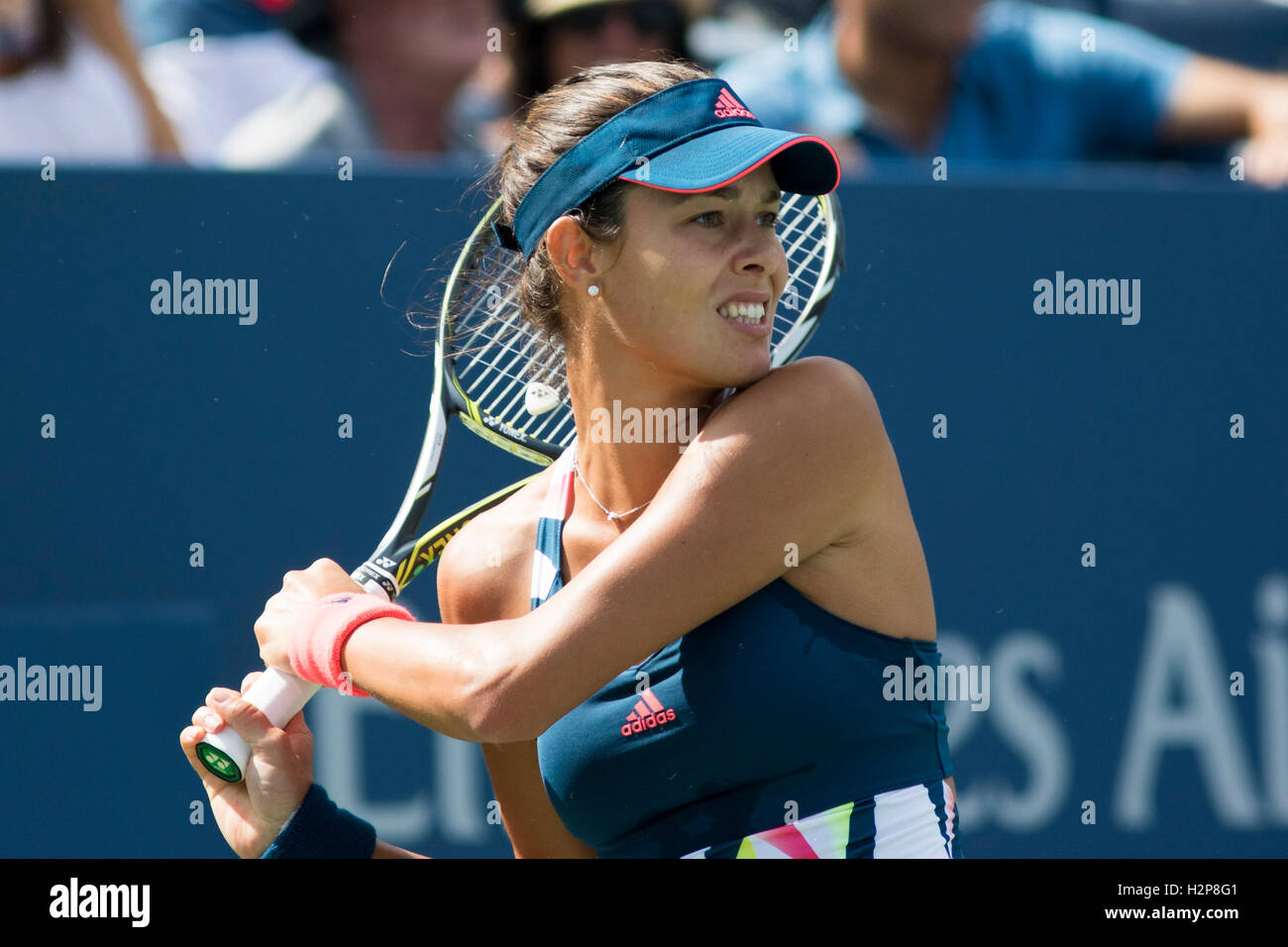 Ana Ivanovic (SRB) im Wettbewerb bei den US Open 2016 Stockfoto