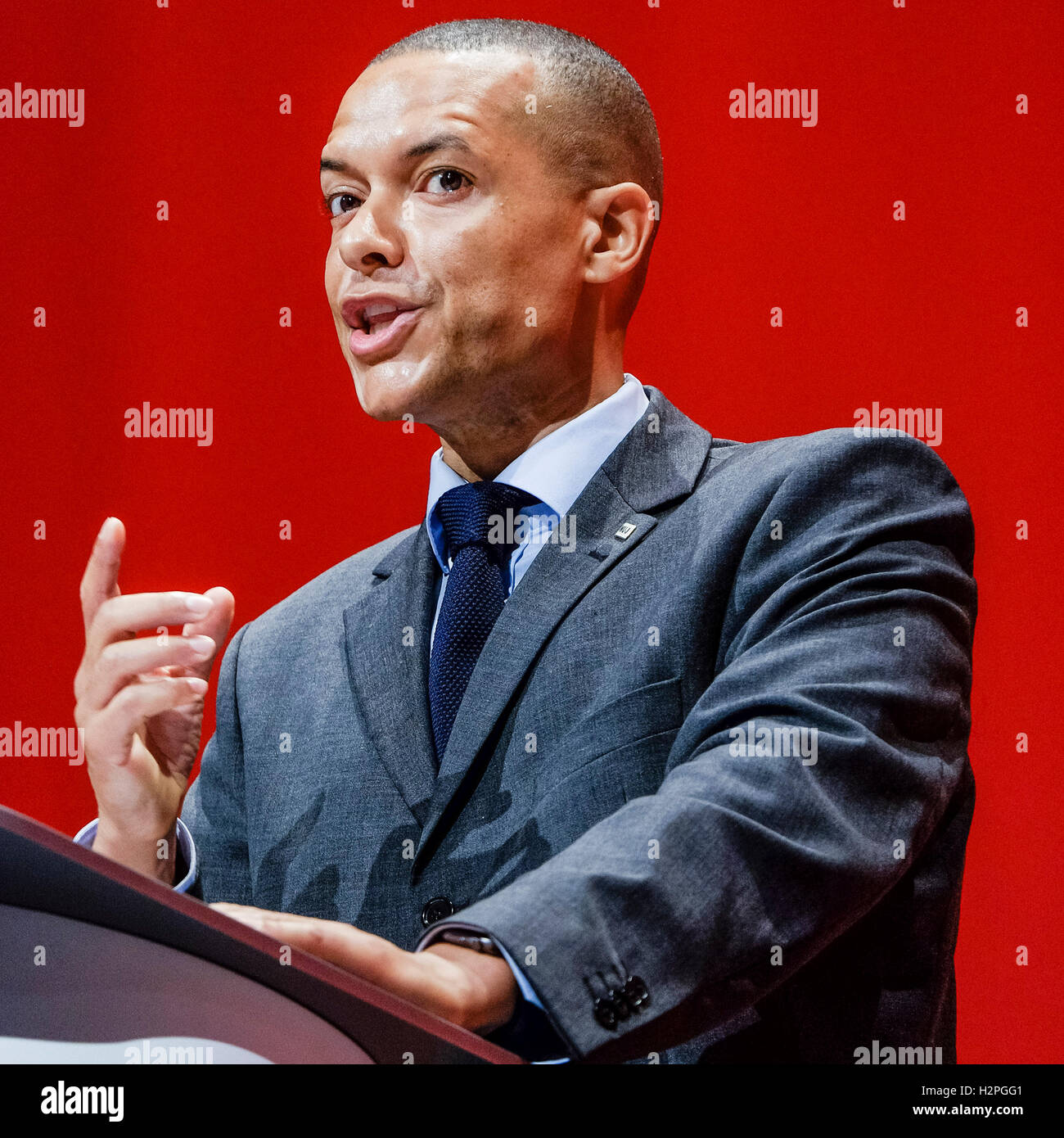 Party Arbeitskonferenz am 26.09.2016 in Liverpool ACC, Liverpool. Personen im Bild: Clive Lewis, Schatten Secretary Of State for Defence, befasst sich auf das Thema Verteidigung einschließlich Trident Konferenz. Bild von Julie Edwards. Stockfoto