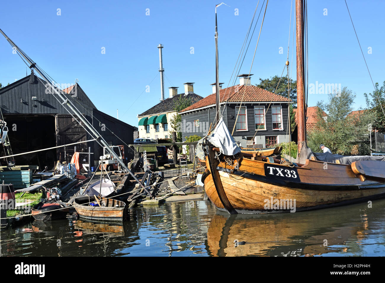 Alte historische Segelboot Workum 1374.  4000 Einwohner. -Friesland Niederlande Stockfoto