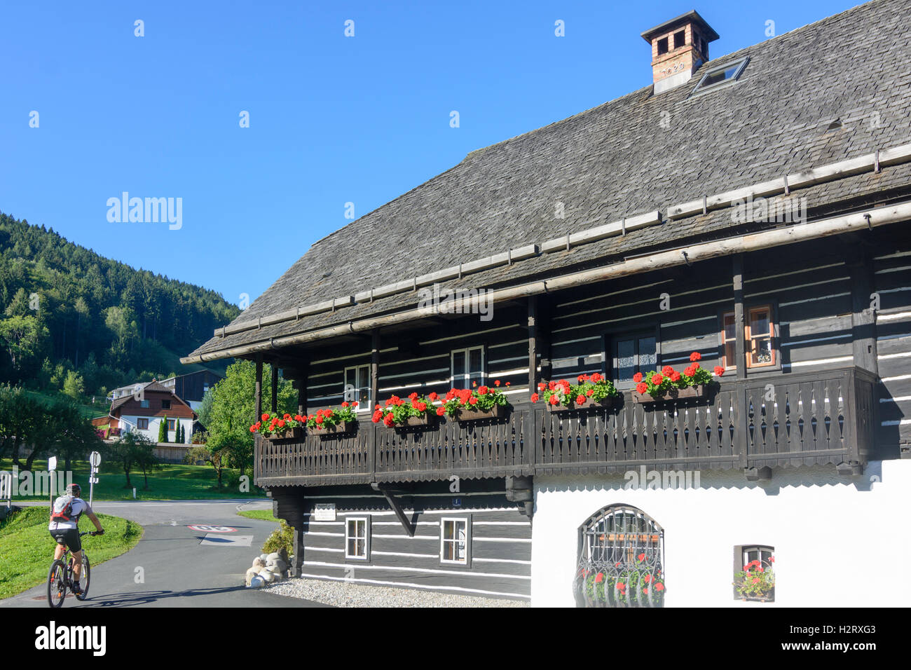 Ossiach: traditionelles Haus, Kärnten, Kärnten, Österreich Stockfoto