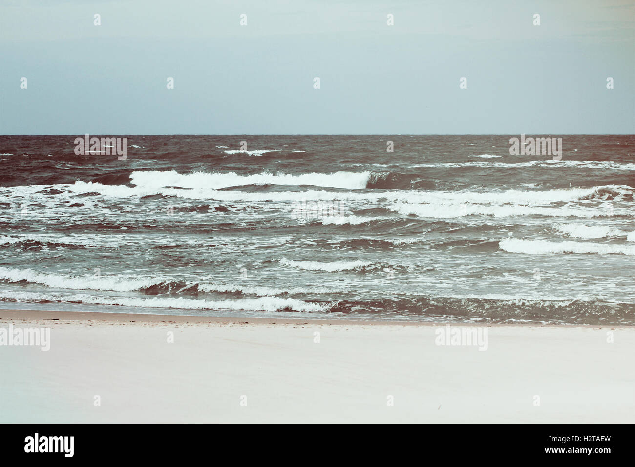 Ozean und Meer "Wellenlinien" schöne Naturfotografie Stockfoto
