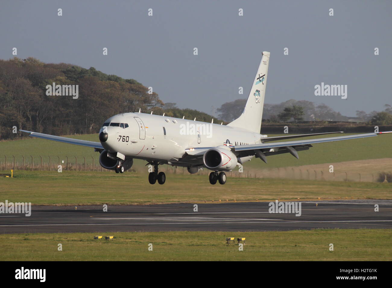 168760, eine Boeing P-8A Poseidon, betrieben von der US-Navy am Prestwick Flughafen während der Übung Joint Warrior 15-2. Stockfoto