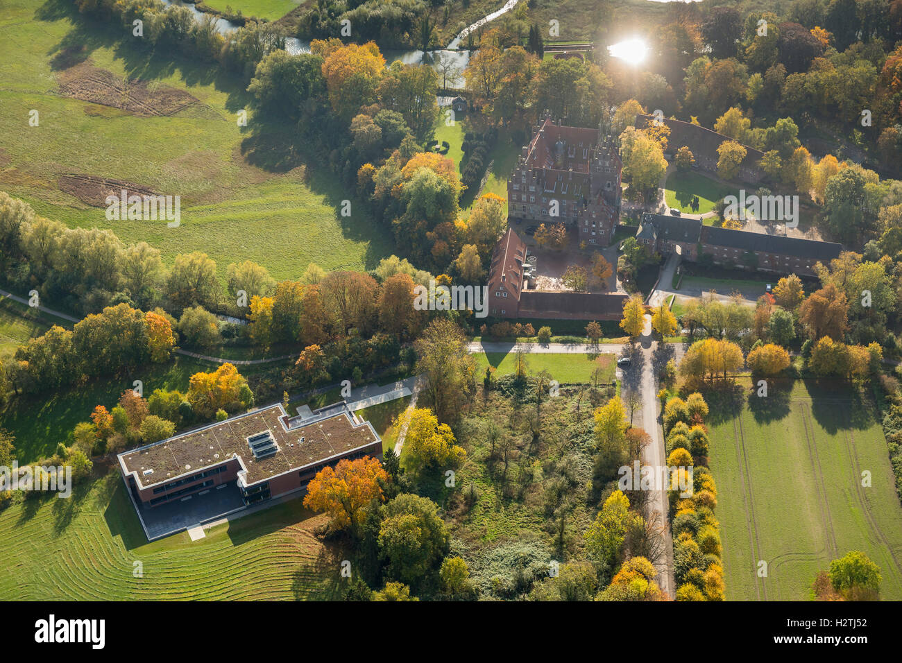 Luftbild, Schulen Feld Zentrum Schloss Heessen, Lippe Wiesen, Schule, Internat, Hamm, Ruhrgebiet, Stockfoto