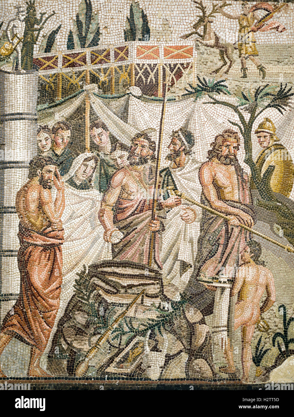 Am alten Roman Mosaic der Bestattung einer Urne. Ein detailliertes Bild der römischen Lebens und Beerdigung Praktiken in eine bunte Keramik dargestellt Stockfoto