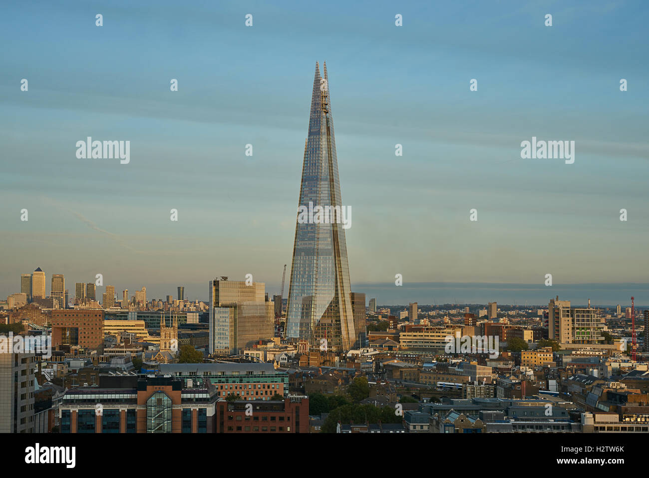 Der Shard London.   Hohes Gebäude in London. Stockfoto