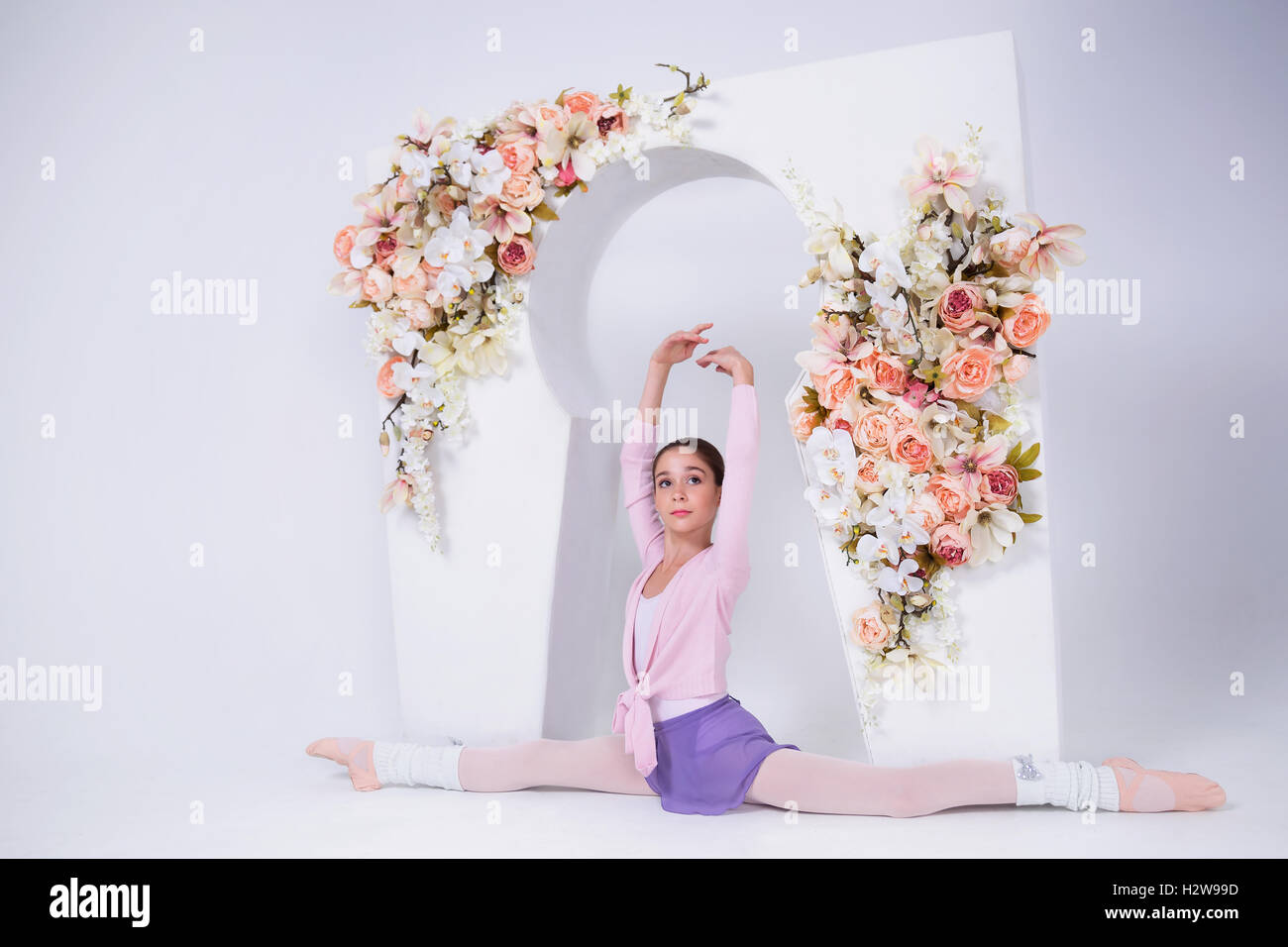 Teenager Ballerina im studio Stockfoto