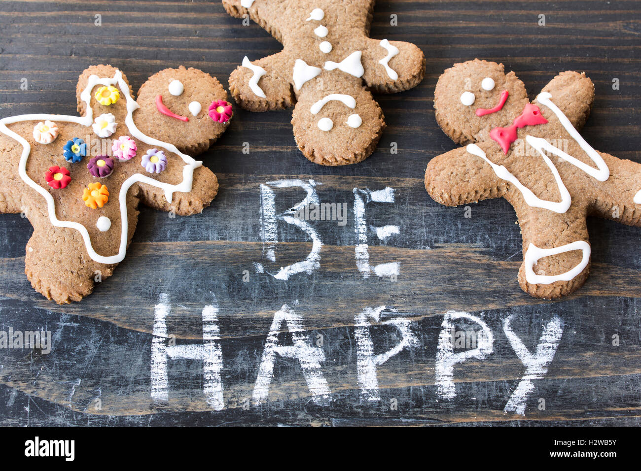 Worte werden glücklich mit Lebkuchen. Stockfoto