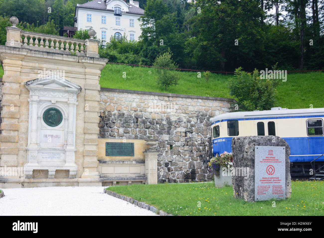 Semmering: Ghega Denkmal am Semmering Bahnhof, Wiener Alpen, Alpen, Niederösterreich, Niederösterreich, Österreich Stockfoto