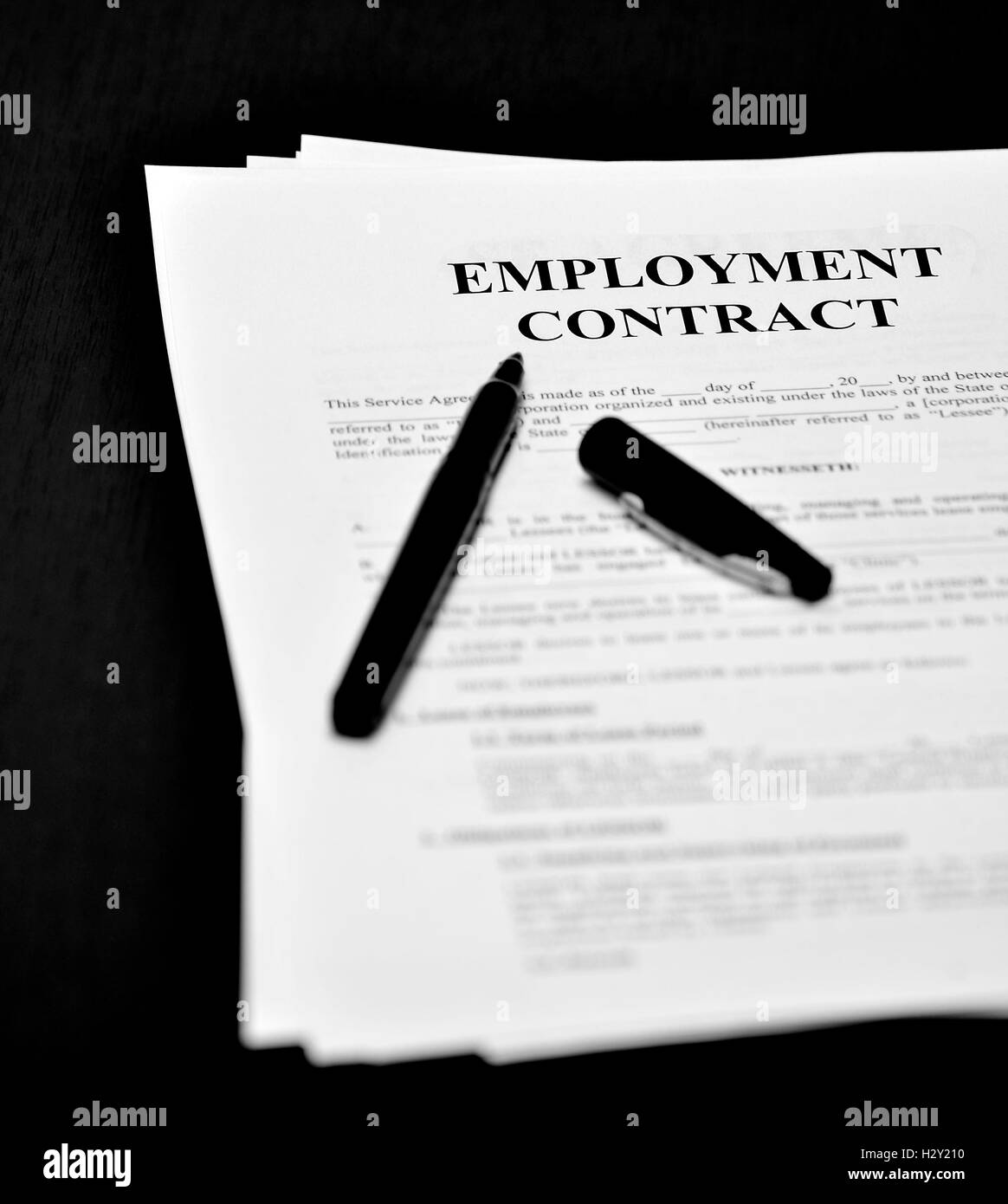Employment Agreement Document mit Titel an der Spitze Stockfoto