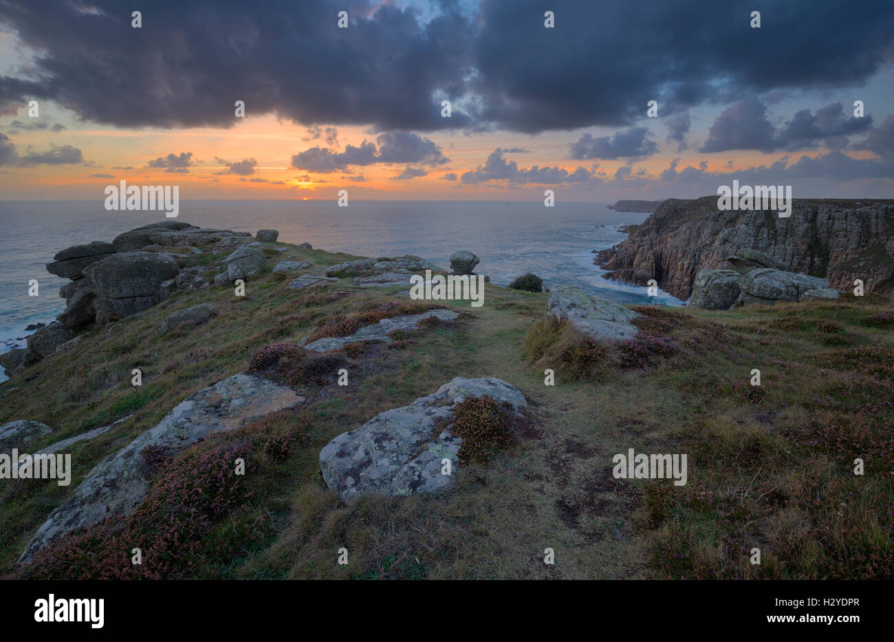 Sonnenuntergang am Gwennap Kopf in Cornwall Stockfoto