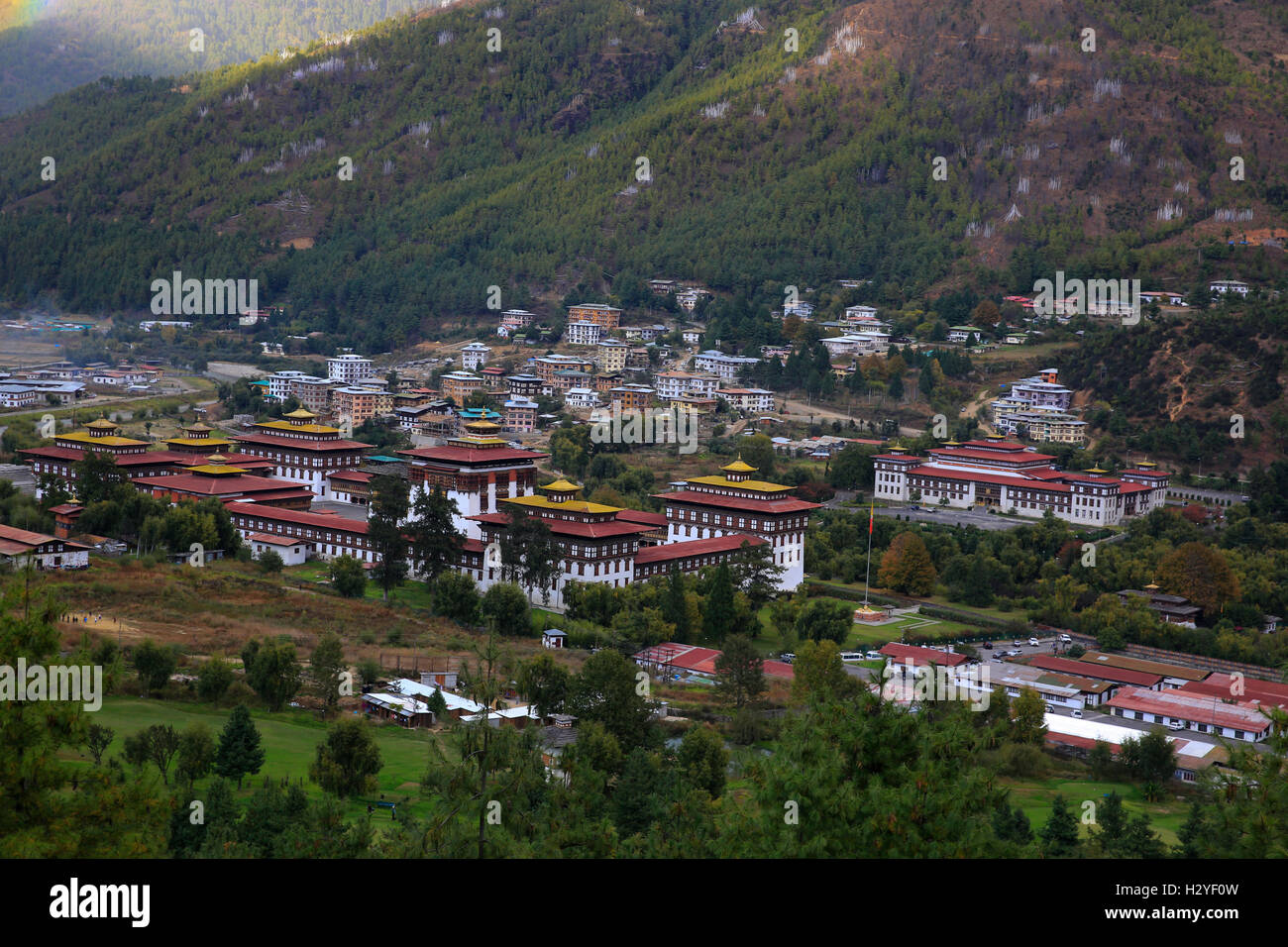 Tashichho Dzong ist ein befestigtes Kloster und Regierung Palast in Stadt Thimphu, Bhutan. Stockfoto
