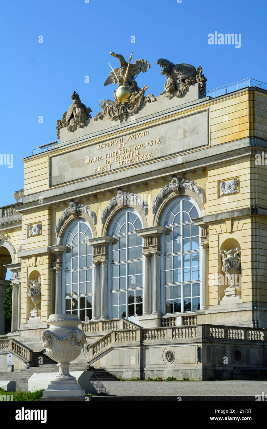 Wien, Wien: Gloriette im Schönbrunner Schlosspark (Schlosspark), 13., Wien, Österreich Stockfoto