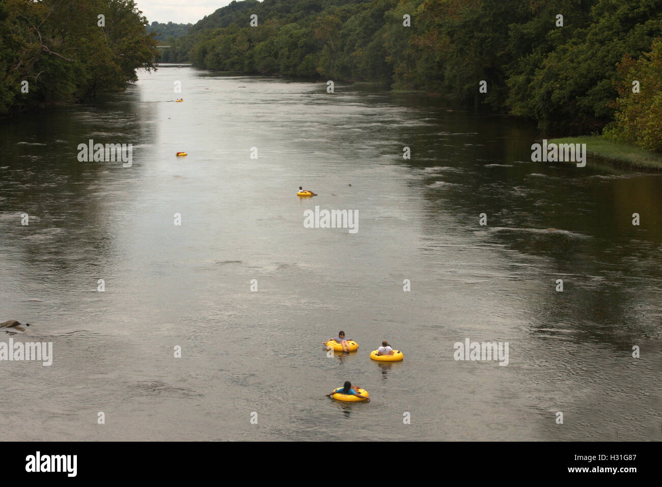 Schlauch am James River in Virginia Stockfoto