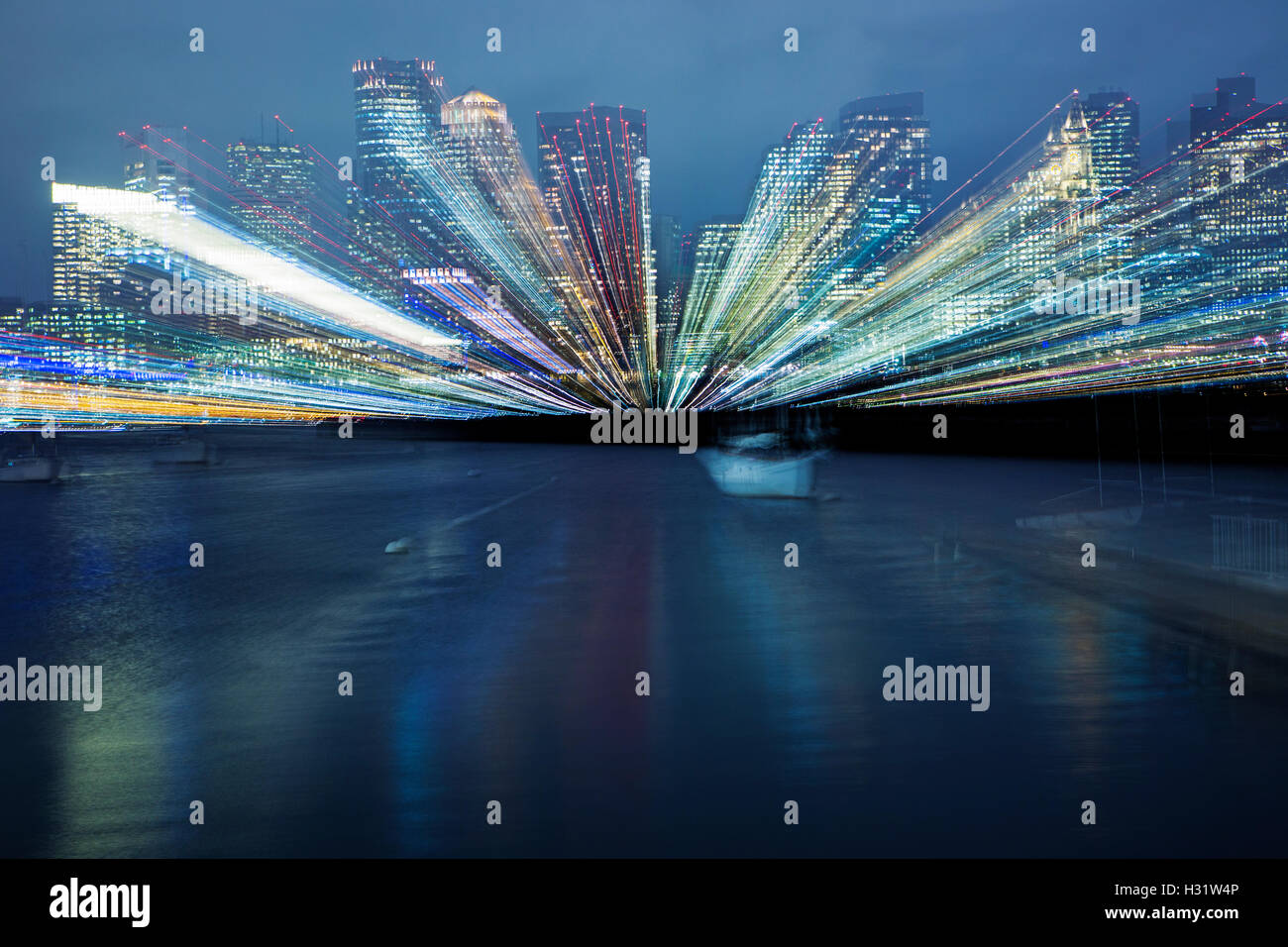 Skyline von Boston in der Abenddämmerung. Stockfoto