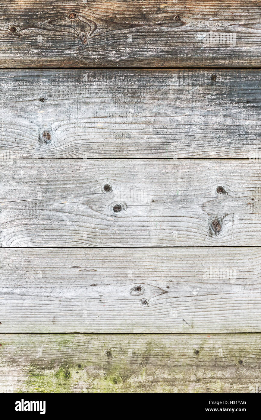 im Alter von rustikalen Holzbretter Wand mit abgeplatzte Farbe Textur Hintergrund Stockfoto