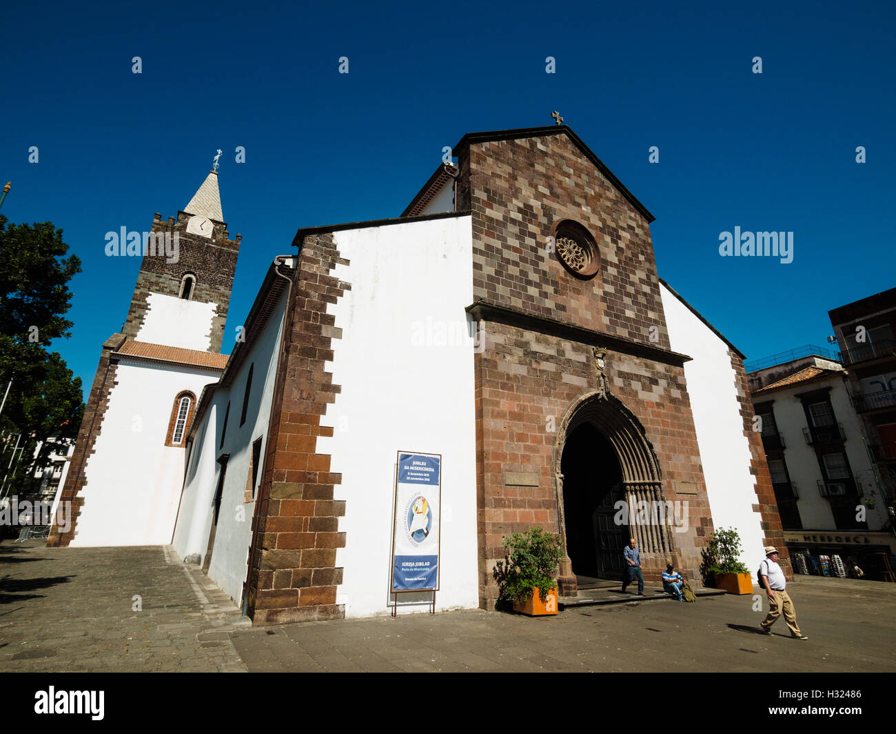 Funchal Kathedrale Sé Catedral de Nossa Senhora da Assunção auf der portugiesischen Insel Madeira. Stockfoto