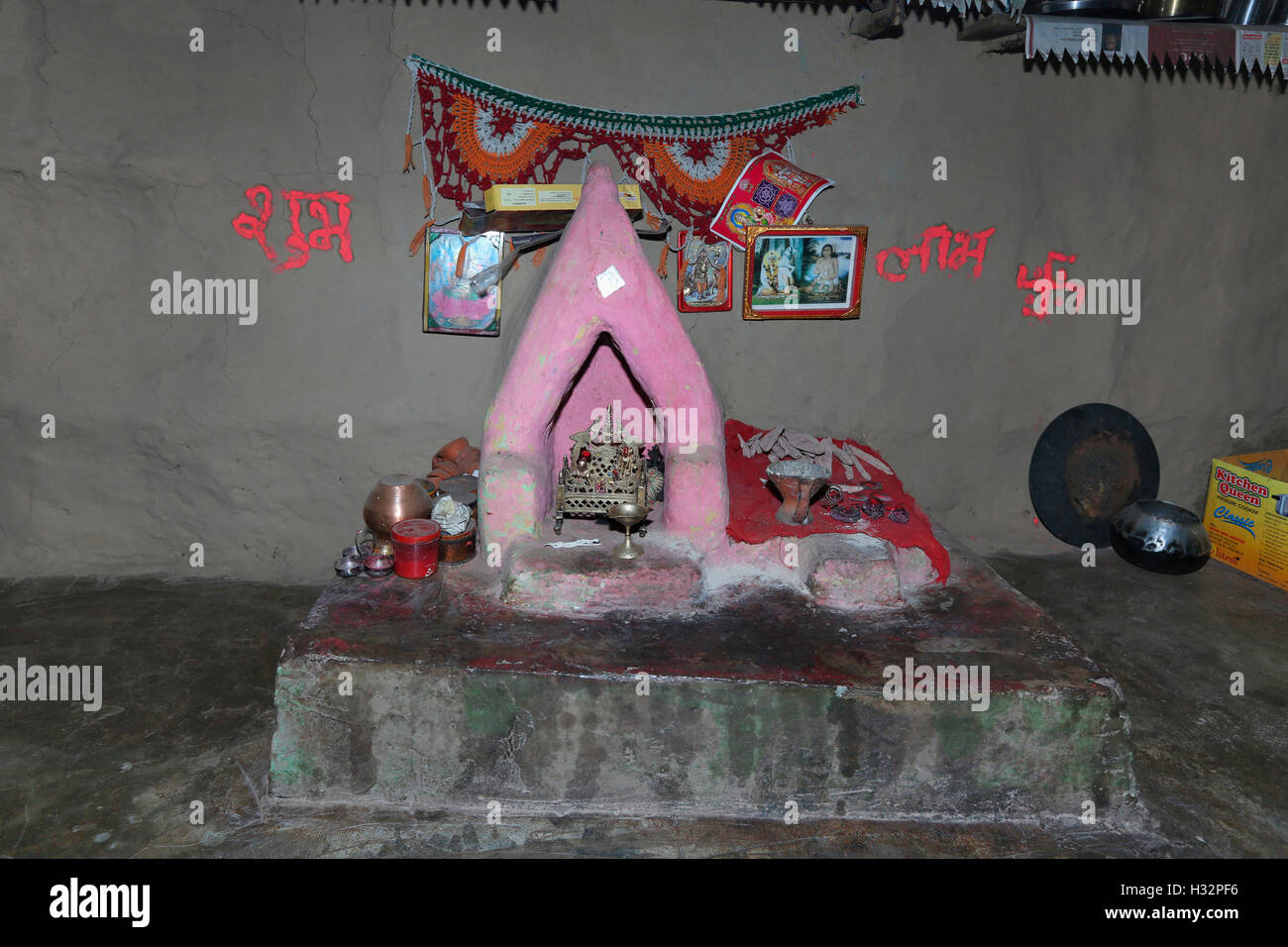 Gott und Göttin, PRADHAN Stamm, Pradhanbori Dorf, Kalamb Taluka, Yavatmal Bezirk, Maharashtra, Indien Stockfoto
