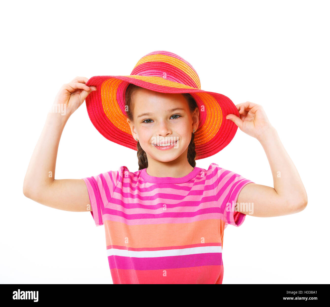 Kleines Mädchen trägt einen Hut. Stockfoto