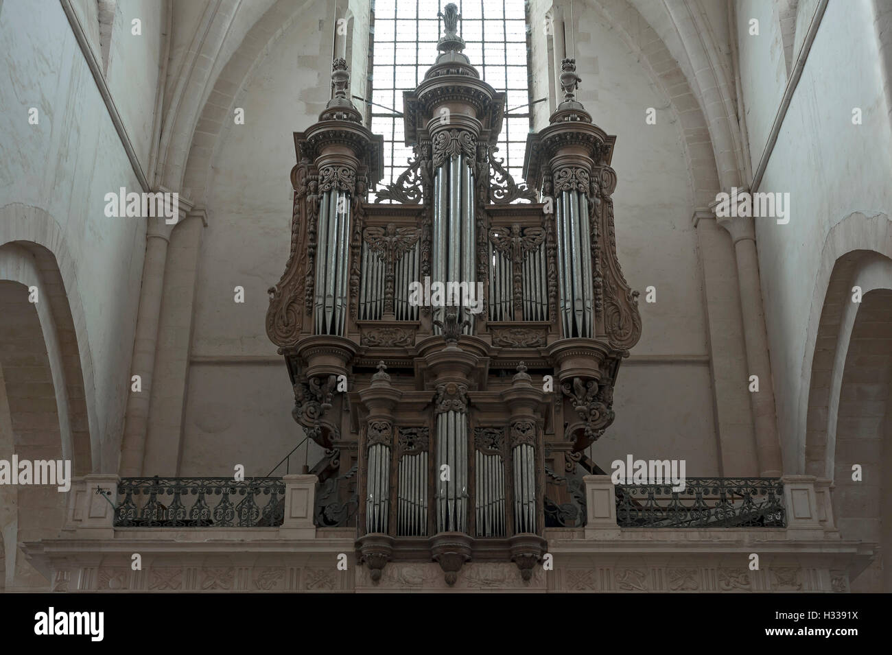 Orgel in der Zisterzienser-Abtei von Pontigny, L'Abbaye de Pontigny, Burgund, Frankreich Stockfoto