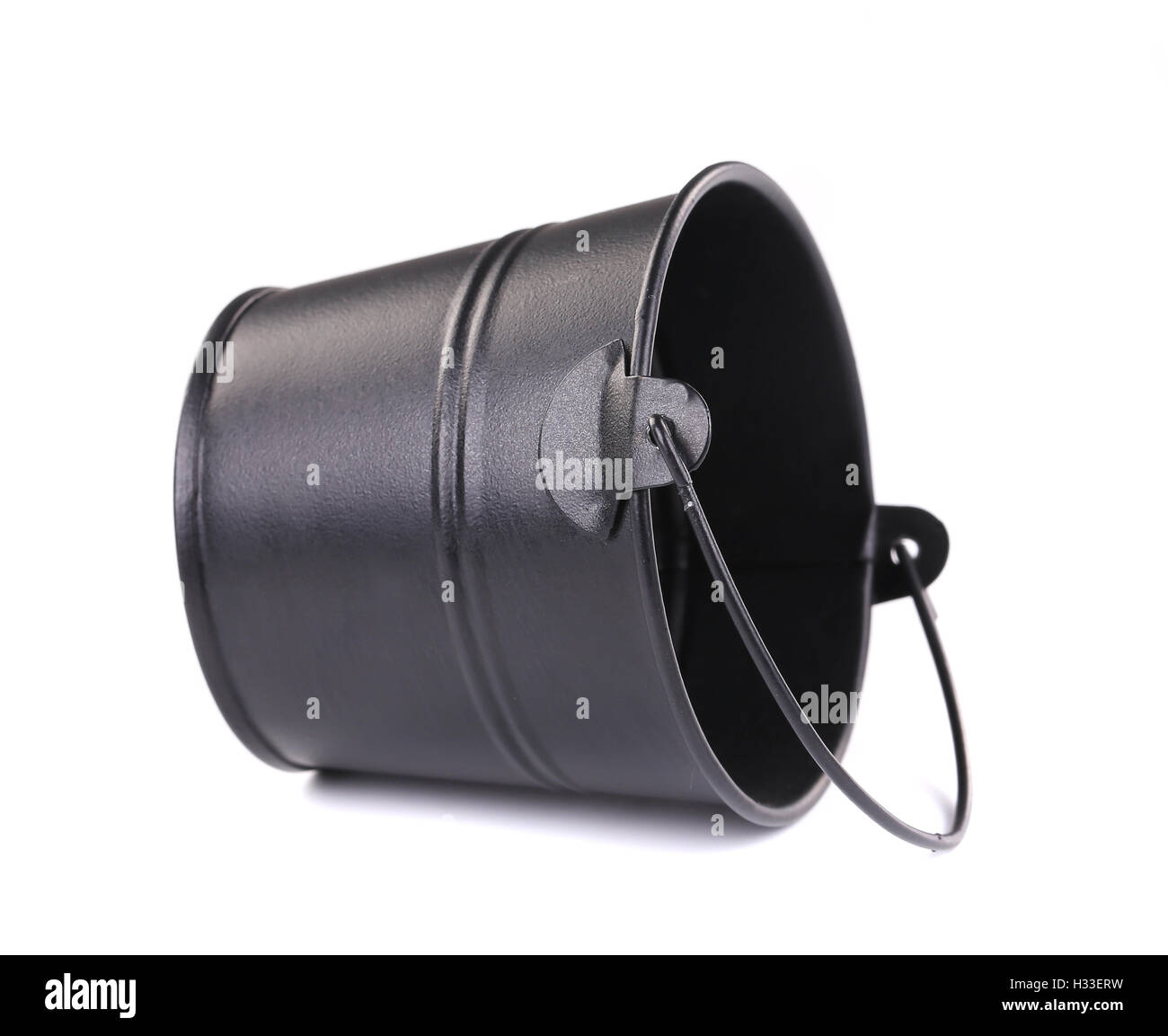 Schwarze Metall-Eimer. Stockfoto