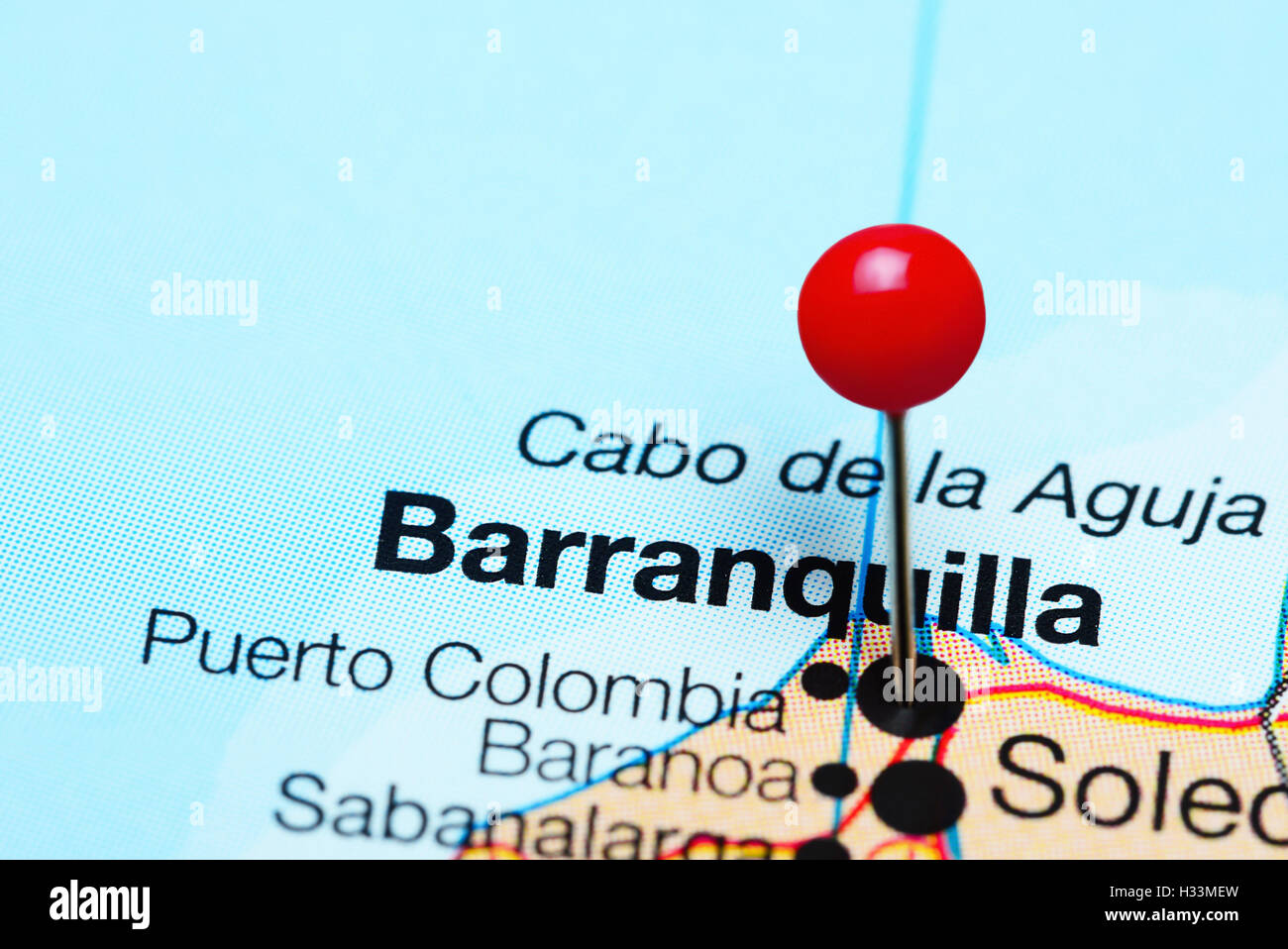 Barranquilla, fixiert auf einer Karte von Kolumbien Stockfoto