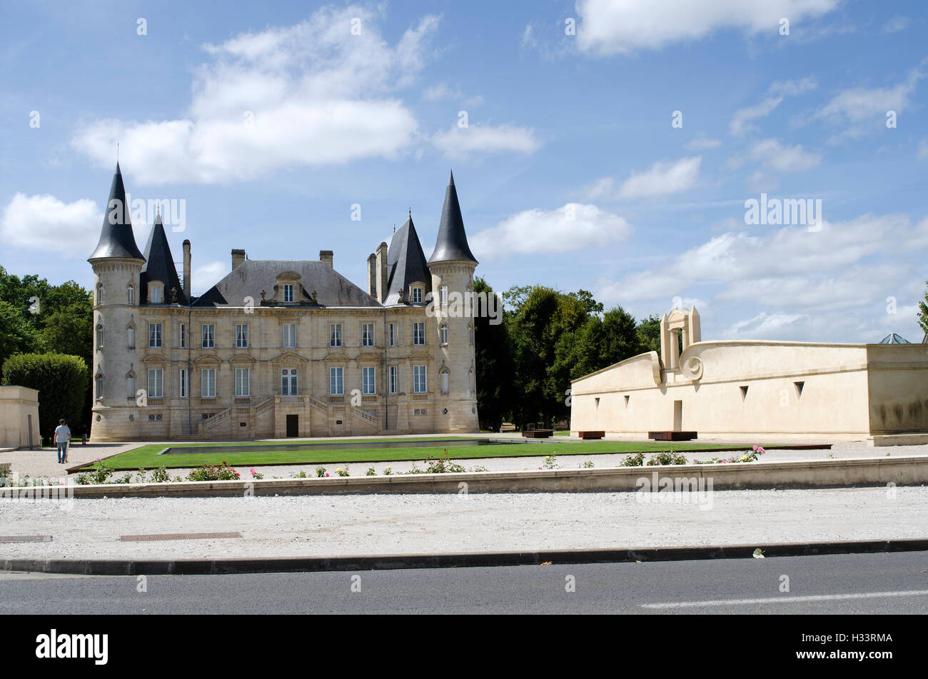 Pauillac Bordeaux Frankreich - die historischen Chateau Pichon Longueville Baron entlang der Weinstraße von Pauillac gelegen Stockfoto