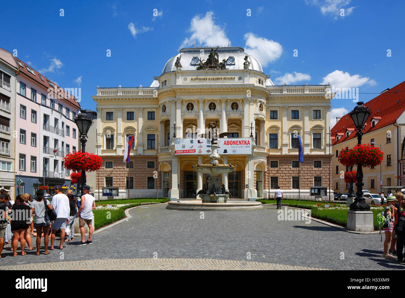 Slowakisches Nationaltheater, Historisches Gebaeude am Hviezdoslav Platz in Bratislava, Westslowakei, Slowakische Republik Stockfoto