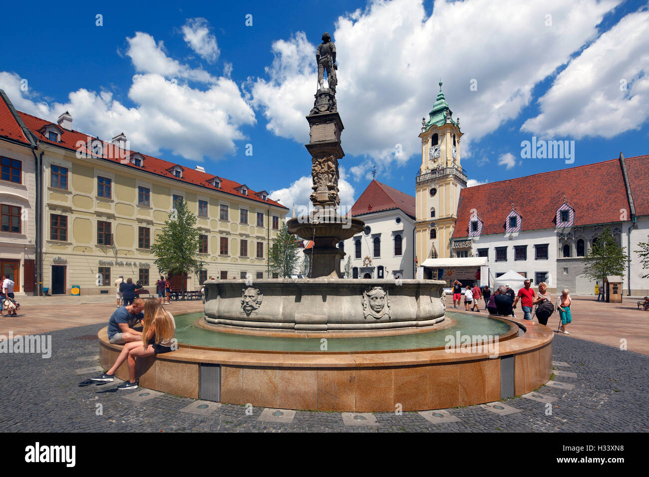 Altes Rathaus Mit Stadtmuseum Auf Dem Hauptplatz in Bratislava, Westslowakei, Slowakische Republik Stockfoto