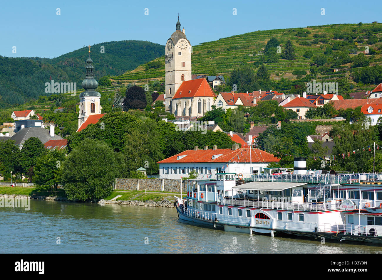 Katholische Pfarrkirche St. Nikolaus, Frauenbergkirche Mariae Himmelfahrt, Krems an der Donau, Krems-Stein, Stadtansicht Ortsgemeinde Stein ein der Donau, Stockfoto