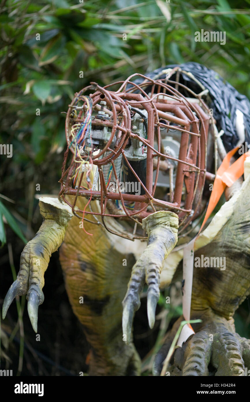 Gebrochene mechanische Dinosaurier Stockfoto