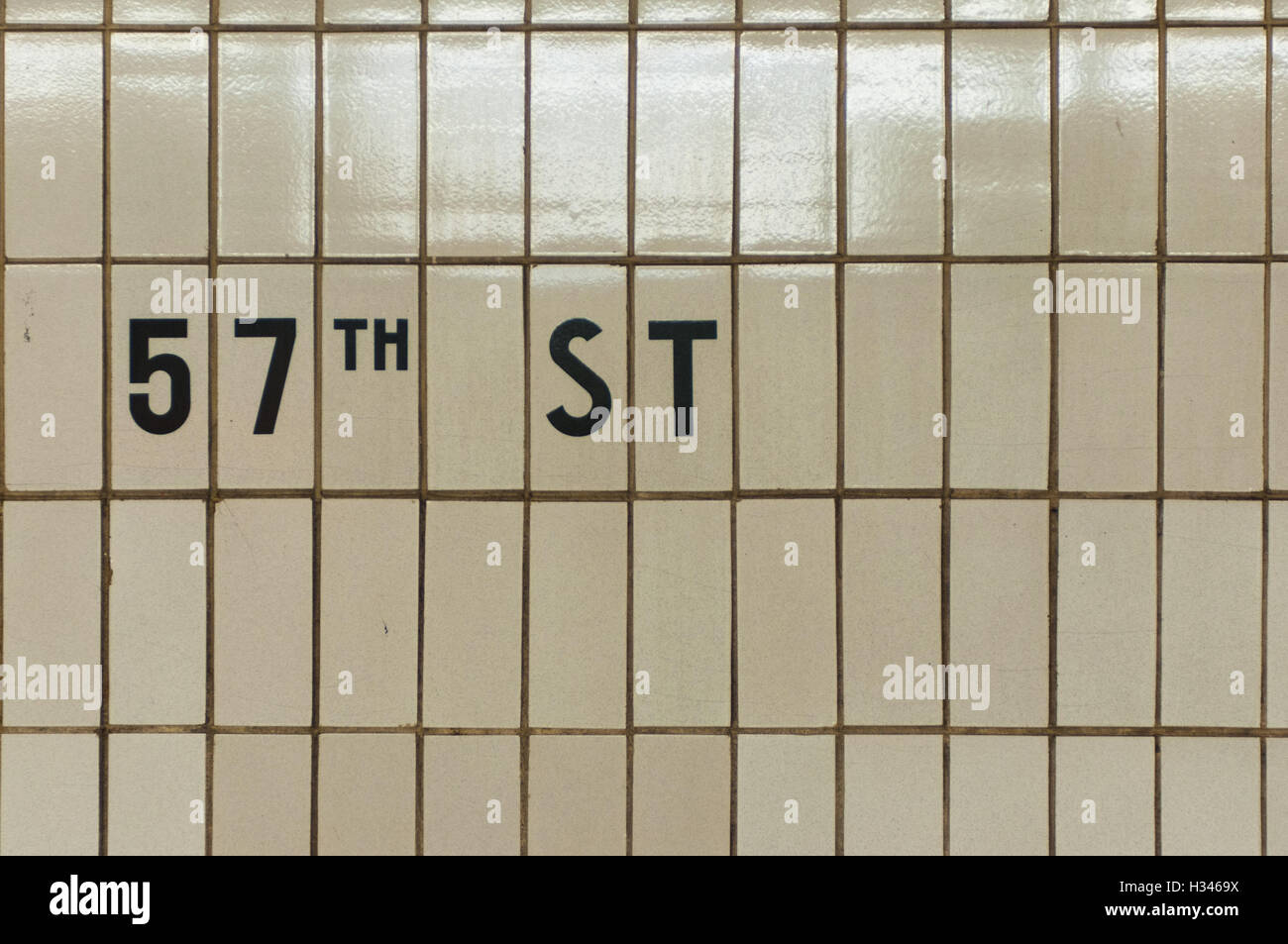 New Yorker 57th Street u-Bahnstation Kachel signage Stockfoto