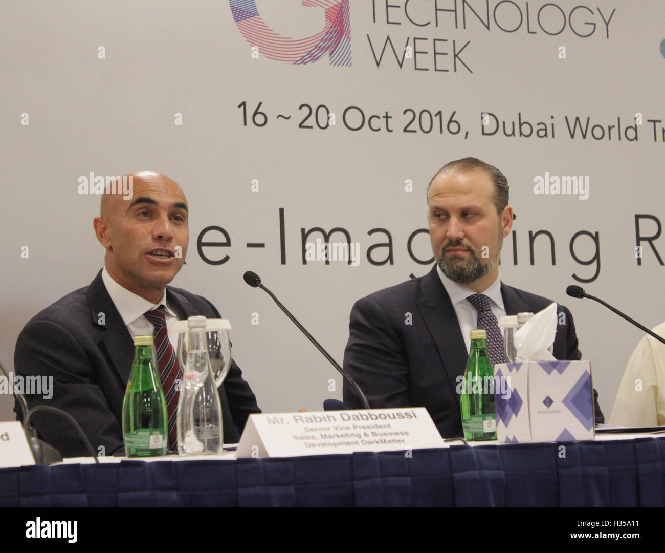 Dubai World Trade Centre, Dubai Vereinigte Arabische Emirate. 5. Oktober 2016. Verstärkt durch saudische Vision 2030 und Wirtschafts-Städte, das Königreich von Saudi Arabien IKT verbringen Will USD 35 Milliarden im Jahr 2016, das größte in der Region zu erreichen.  Förderung von Investitionen und Saudi Innovationen präsentiert, das Königreich kehrt als die Ereignisse offizielle Country Partner, mit die größte Präsenz.  DarkMatter, GITEXs offiziellen Cyber Security Innovation Partner, ein Unternehmen, das als Startup selbst, begann wird zum ersten Mal auf GITEX vertreten sein. Bildnachweis: Robert Oswald Alfiler/Alamy Live-Nachrichten Stockfoto