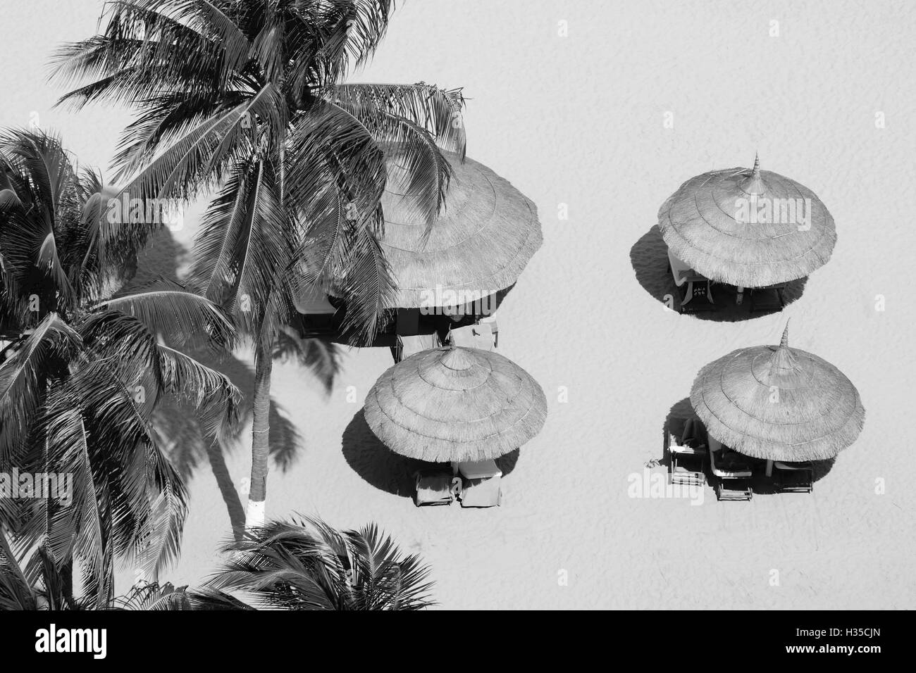 Stadtstrand Blick von oben in Nha Trang - Vietnam Stockfoto