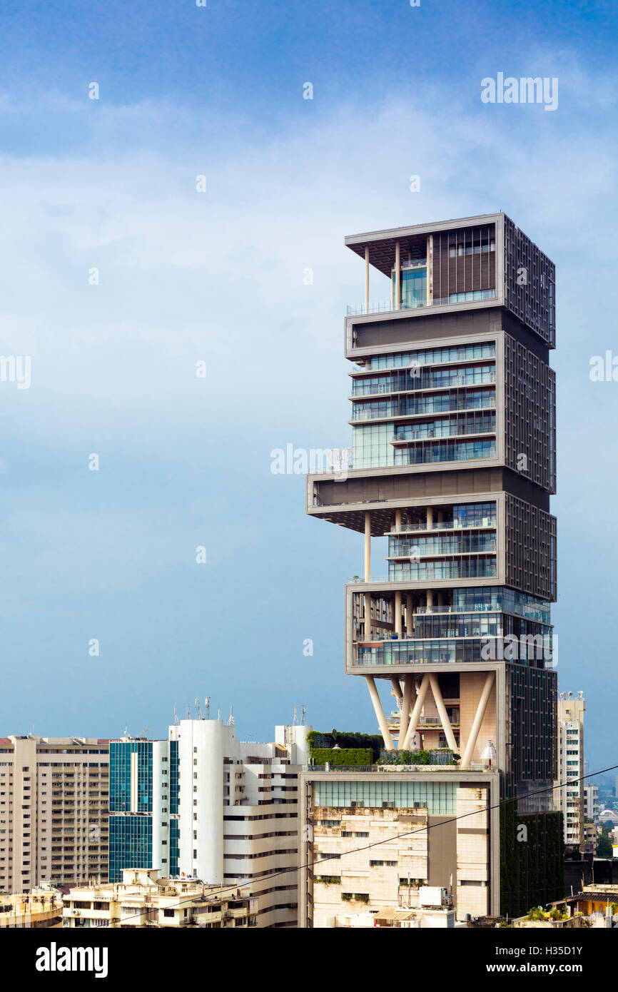 Antilia (Ambani Gebäude), die weltweit teuersten privaten Heimat (Mukesh Ambani) am Altamont Road, Mumbai (Bombay), Maharas Stockfoto
