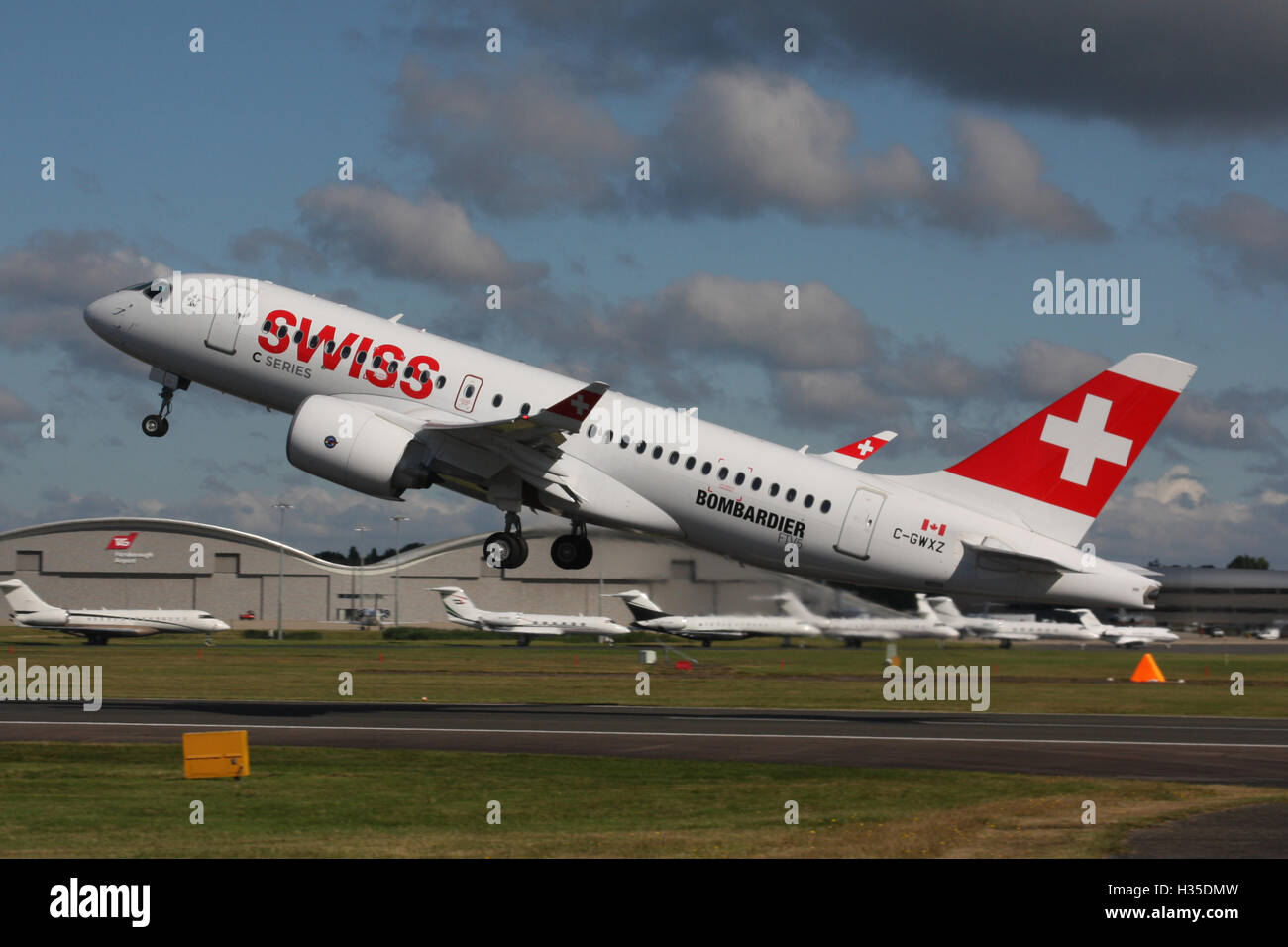 SCHWEIZER BOMBARDIER C-SERIE Stockfoto