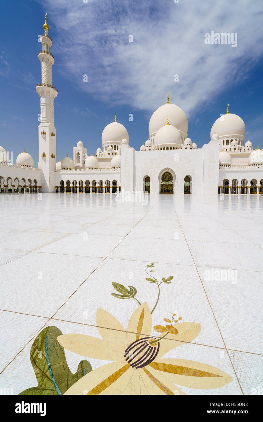 Sheikh Zayed Grand Moschee, Abu Dhabi, Vereinigte Arabische Emirate, Naher Osten Stockfoto