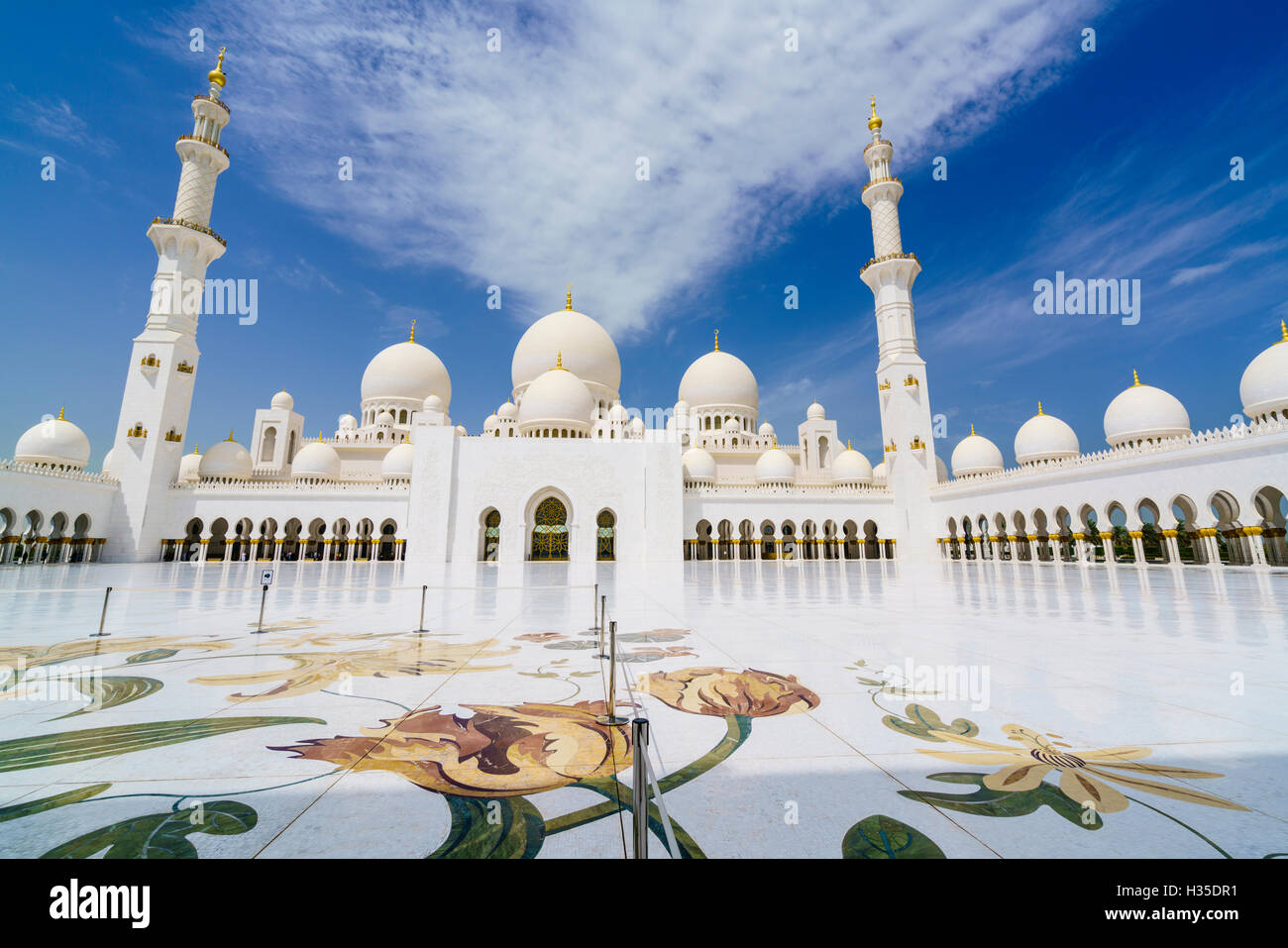 Sheikh-Zayed-Moschee, Abu Dhabi, Vereinigte Arabische Emirate, Naher Osten Stockfoto