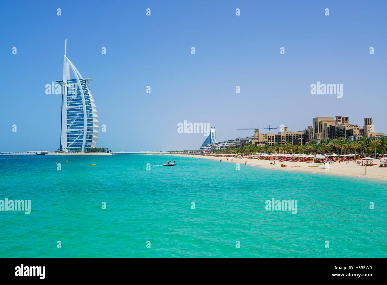 Hotel Burj Al Arab, Dubai Wahrzeichen, Jumeirah Beach, Dubai, Vereinigte Arabische Emirate, Naher Osten Stockfoto