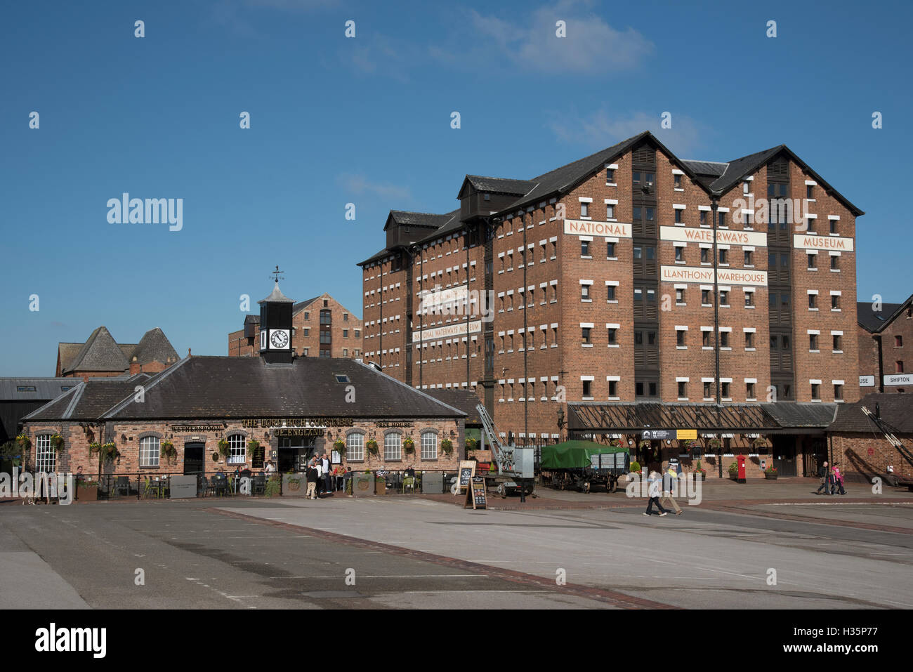 Das Nationalmuseum der Wasserstraßen in der alten Lagerhalle LLanthony in Gloucester Docks Stockfoto