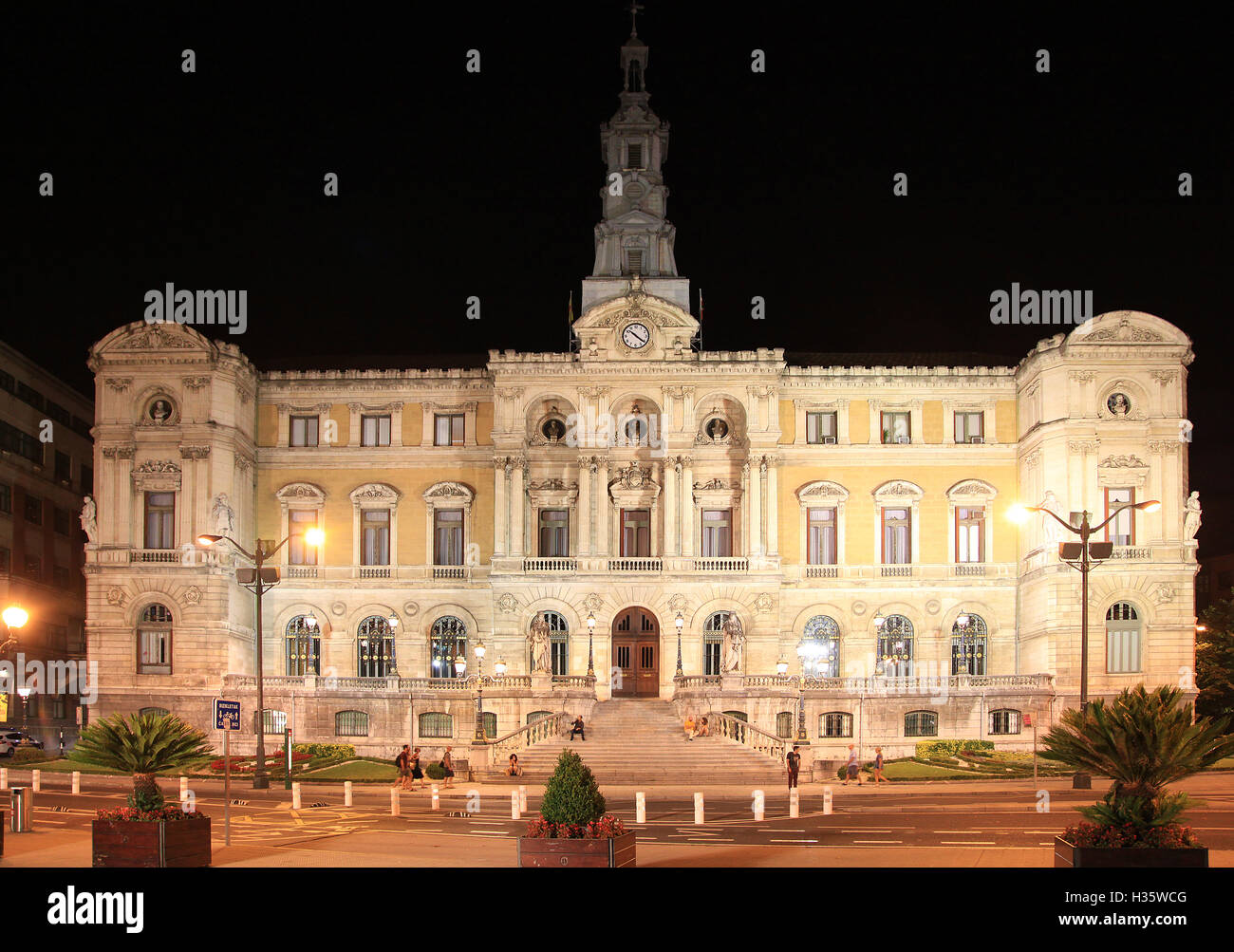 Rathaus, Ayuntamiento von Bilbao Spanien, Ernesto Erkoreka Plaza. Erbaut 1892 von Joaquín Rucoba Stockfoto